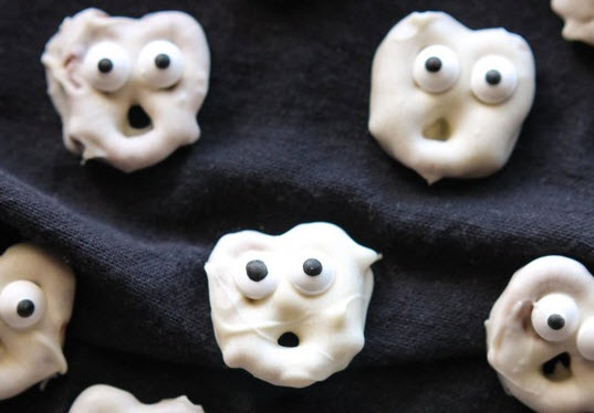 Ghost pretzels