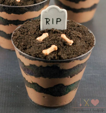 Graveyard dirt cups