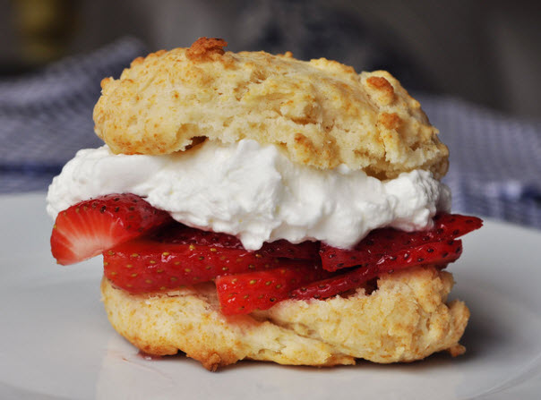 Quick and Easy Strawberry Shortcakes